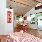 4 Star Holiday Home In Ringkobing Hébergement de vacances *