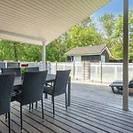 4 Star In Feriehus Ringkøbing