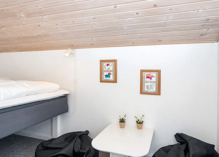 بيت للعطل 8 Person In *