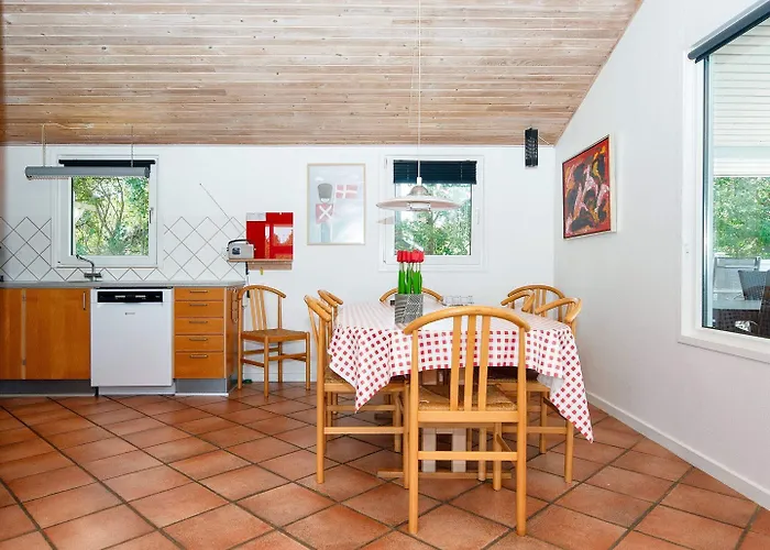 8 Person In Ringkøbing