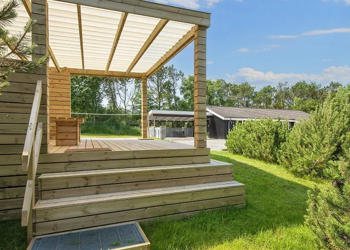 8 Person In Ringkøbing