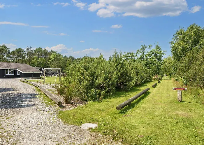 بيت للعطل 8 Person In